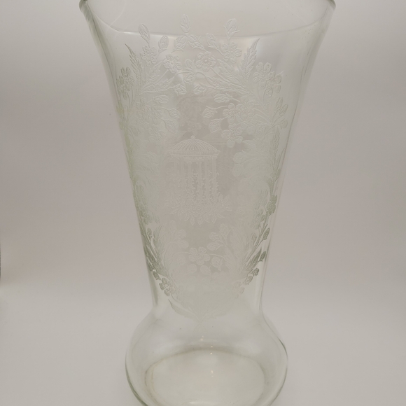 Elegant Clear Glass Vase with Floral Etching